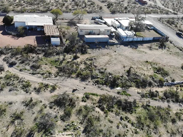 420 S Colorado St, Searchlight, NV 89046