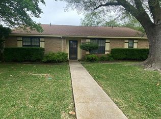 1316 Ellington Dr, Mesquite, TX 75150