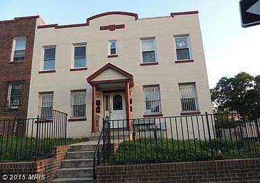 Exterior (Front)