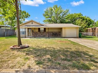 5204 Roxie St, Fort Worth, TX 76117