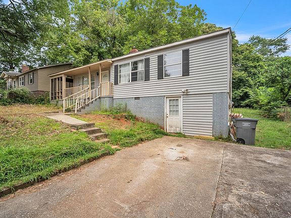 3rd image of 10 Valley View Ln