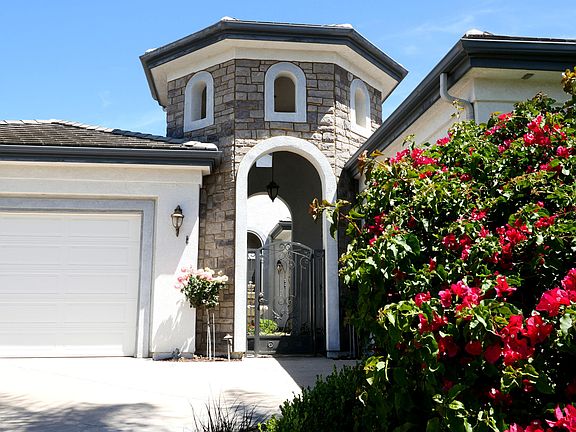 4th image of 2375 Aubury Pl