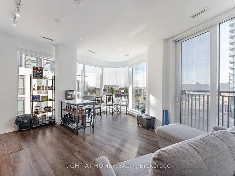 7890 Jane St #508 — Photo 40