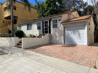 3931 Berry Dr, Studio City, CA 91604