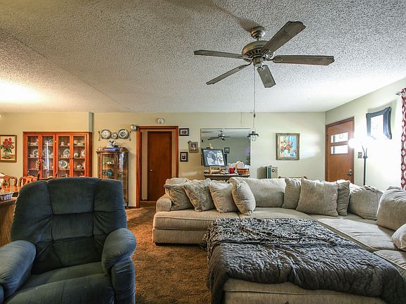 4th image of 213 W Navajo Ave