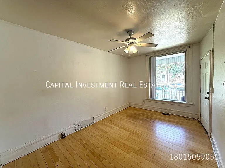 804B S Park St — Photo 3