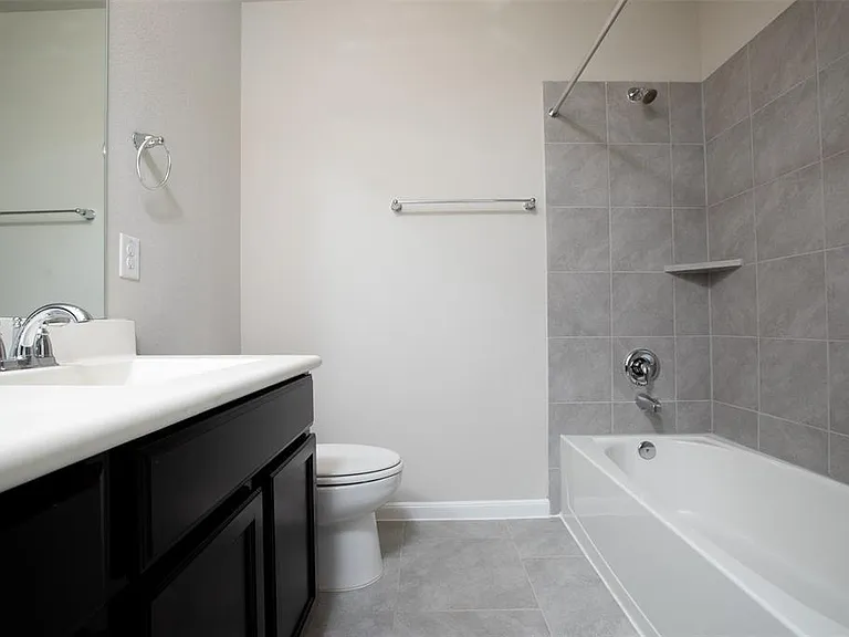 18435 Grayson Bluff Way — Photo 23
