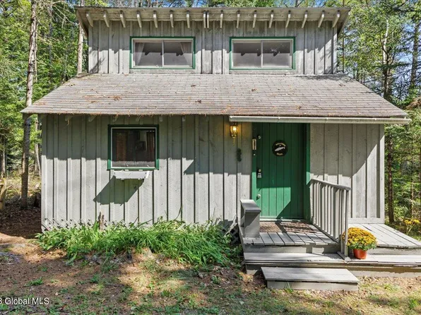 26 Sullivan Way, Minerva, NY 12857