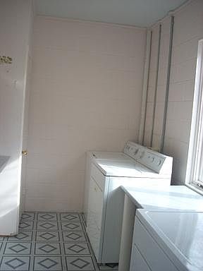 5th image of 3251 S University Dr APT B