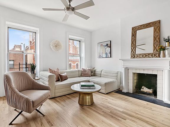 3rd image of 113 Carroll St #3