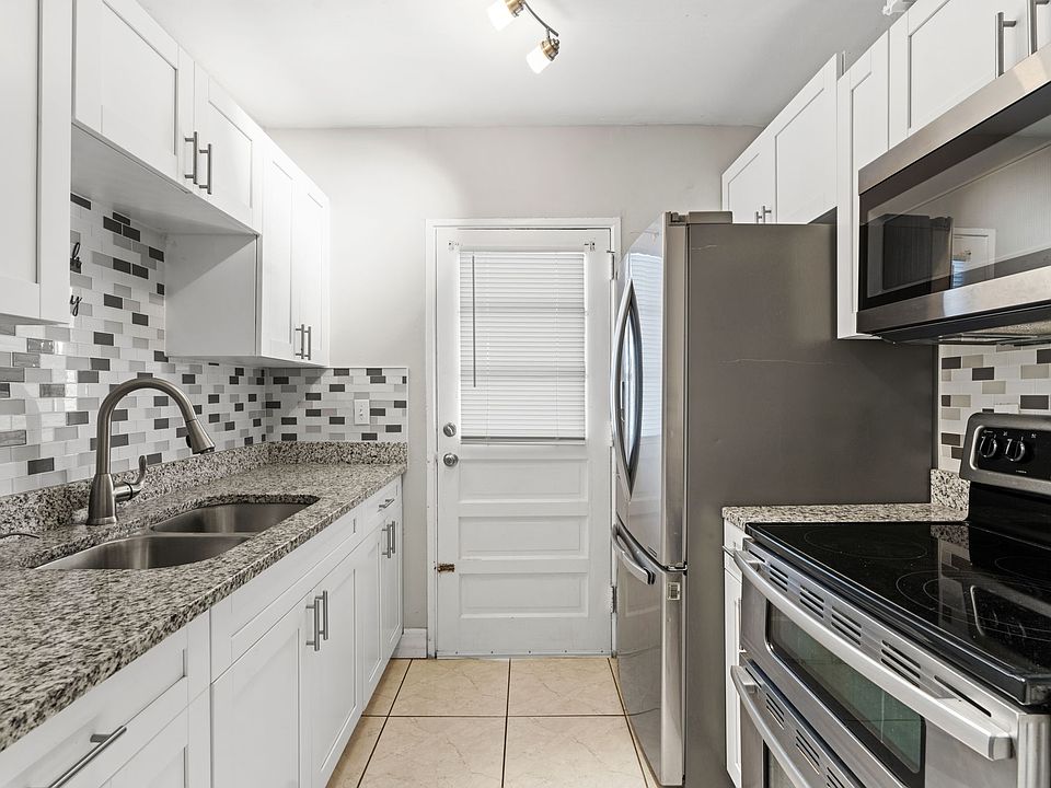 1st image of 2 N Fernwood Ave APT 8