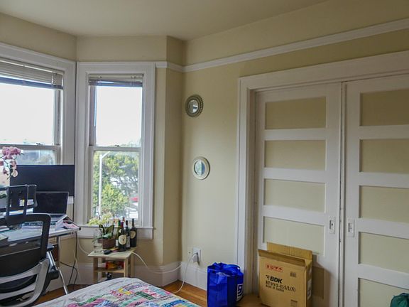 5th image of 1285 Oak St