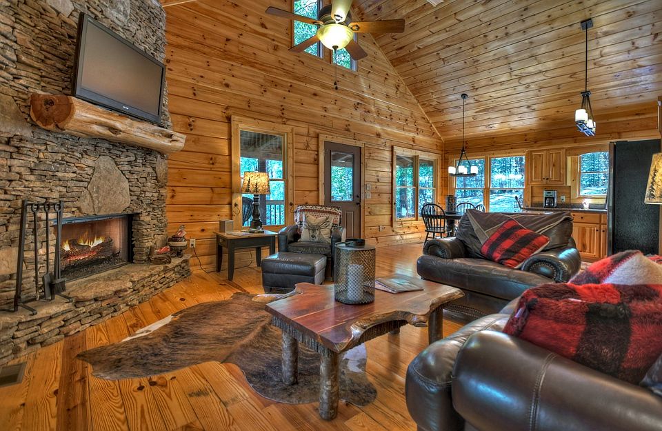 13th image of this home