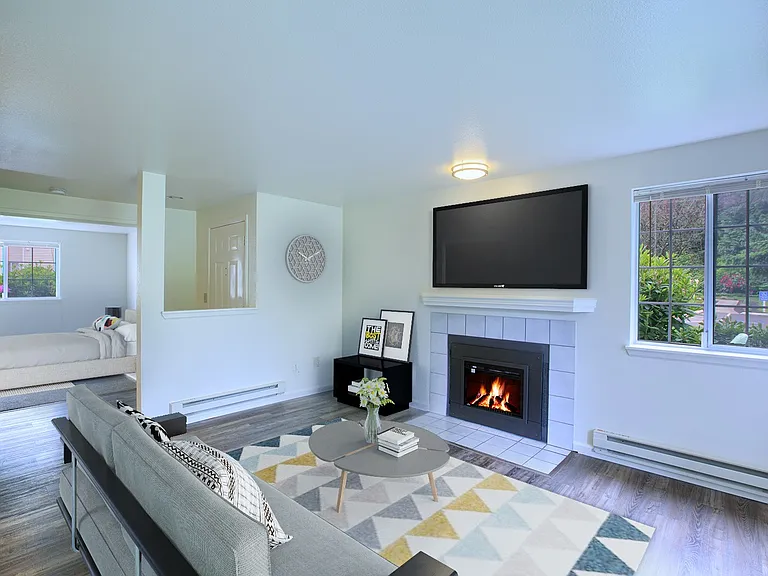 Campus Landing Apartments — Photo 12