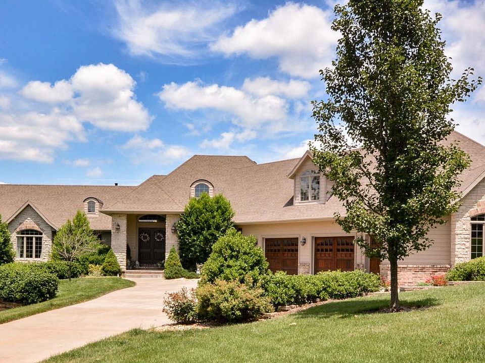 1st image of 106 Silver Oak Way
