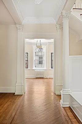 Sold by Corcoran | media 27