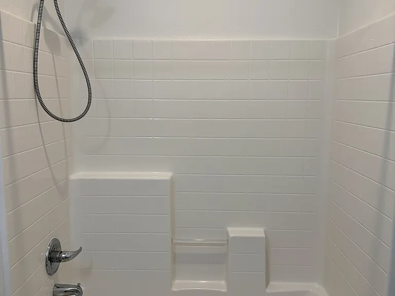 914 Haviture Way — Photo 18