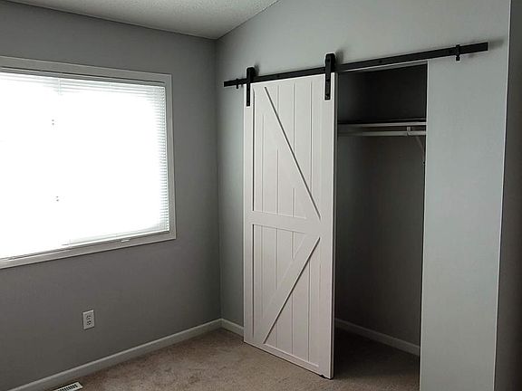 5th image of 8720 Glasgow Ln