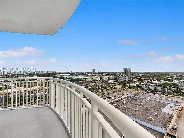 1745 E Hallandale Beach Blvd #2007W — Photo 13