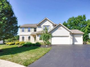 6328 Kormsby Ct, Lewis Center, OH 43035