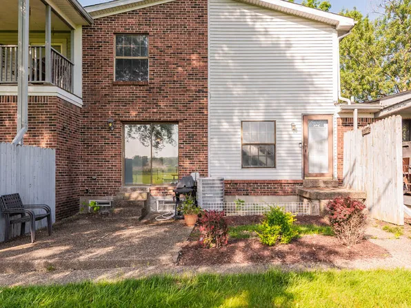 3003 Treeview Ct, Louisville, KY 40214