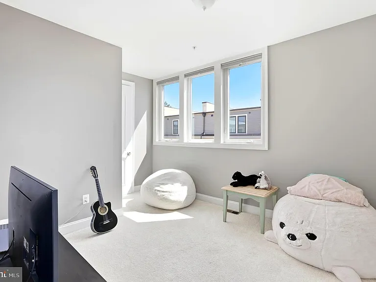 500 Riversail Ln #438 — Photo 48