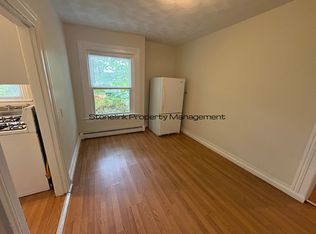 330 Pawtucket Ave APT 3, Pawtucket, RI 02860