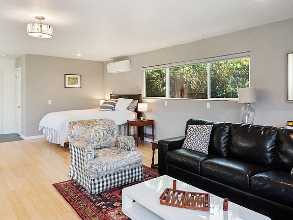 4th image of 15265 Arnold Dr #3