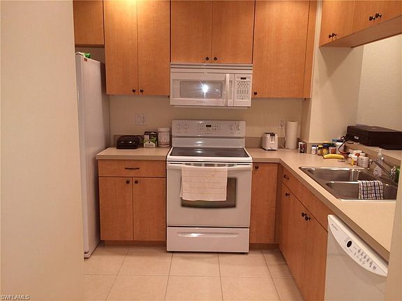 3rd image of 1109 Van Loon Commons Cir APT 202