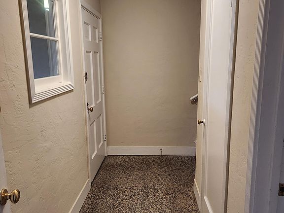 5th image of 2063 43rd Ave