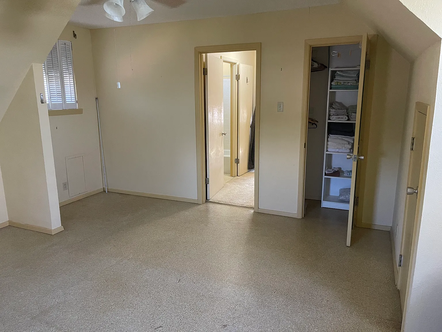 3 bed, 1645 sqft, $1,950 — Photo 4