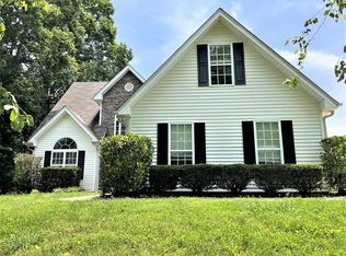 6860 Bryn Brooke Dr, Dawsonville, GA 30534
