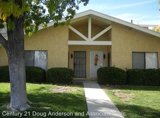 43301 20th St W APT B, Lancaster, CA 93534