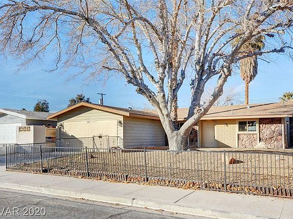 3rd image of 3804 El Cederal Ave