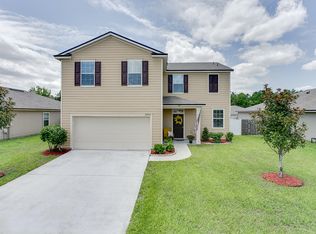3850 Falcon Crest Dr, Green Cove Springs, FL 32043