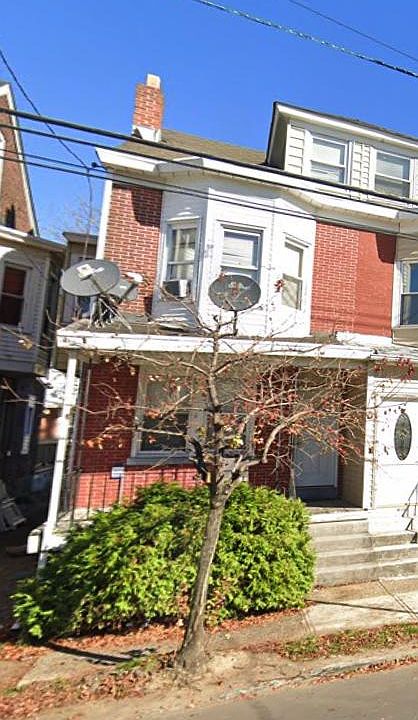 1st image of 1246 N Olden Ave