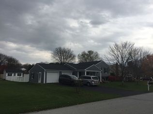 2416 Creek View Dr, Lancaster, PA 17602