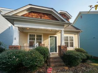 6735 E Douglas Park Dr, Huntersville, NC 28078