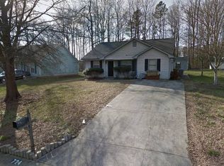 724 Pennwood Ln, Charlotte, NC