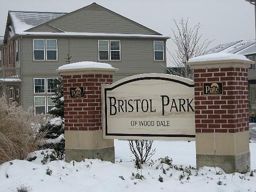 1st image of 1544-4 Bristol Lane 19