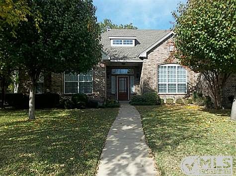 1st image of 1208 Oak Creek Dr