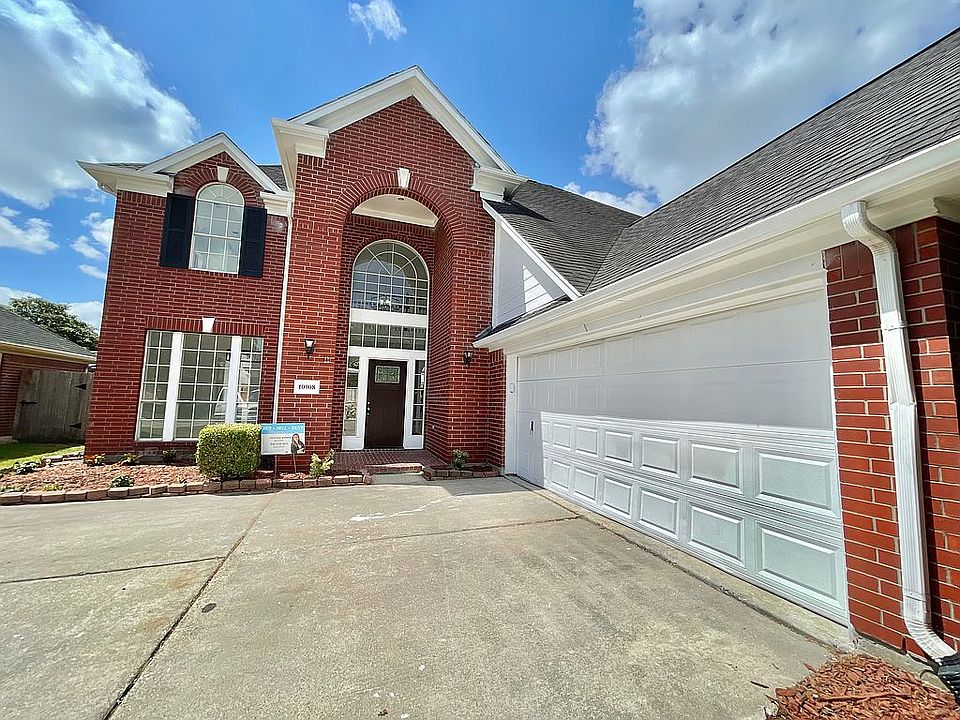 1st image of 10908 Sycamore Dr S