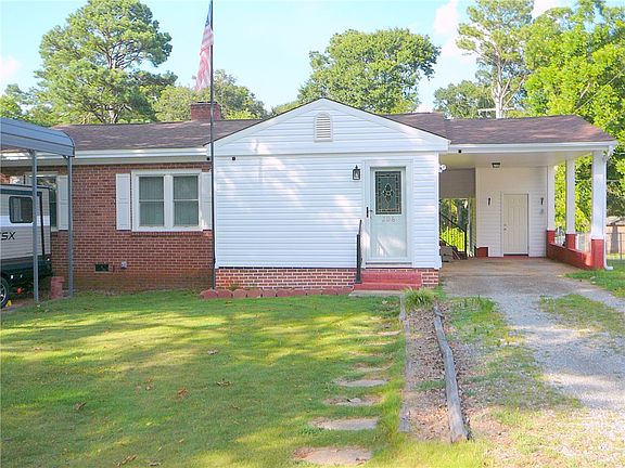 2nd image of 206 Stone Dr