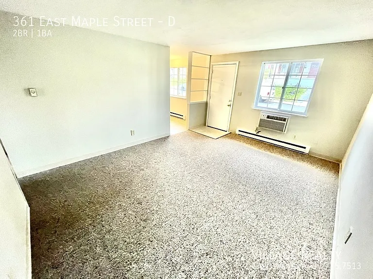 361 E Maple St #D — Photo 29
