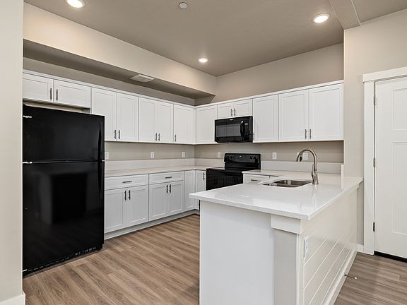 4th image of 10201 Cherry Ln #D202