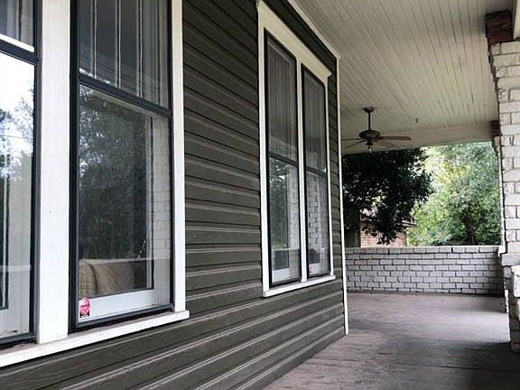 4th image of 2107 Jackson St