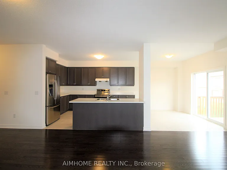38 Foxberry Rd — Photo 16