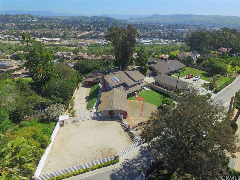 1st image of 31527 Aguacate Rd
