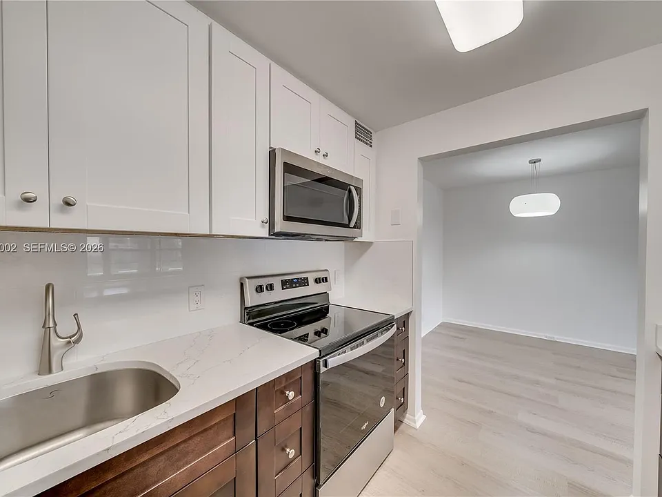 101 SW 132nd Way #104J