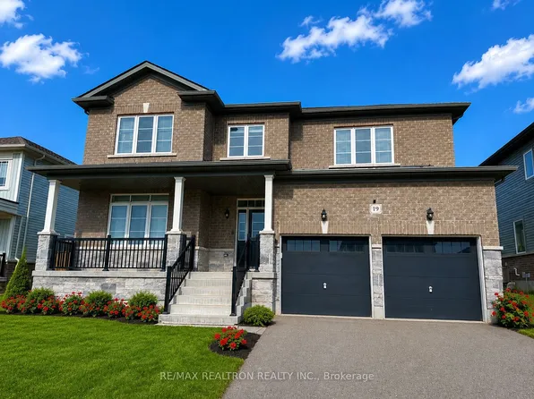 19 Middleton Dr, Wasaga Beach, ON L9Z 0L1